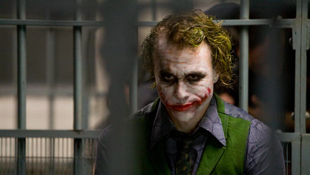 Kisah Kelam Pahlawan Malam: Sinopsis dan Ulasan "The Dark Knight" di Bioskop Trans TV