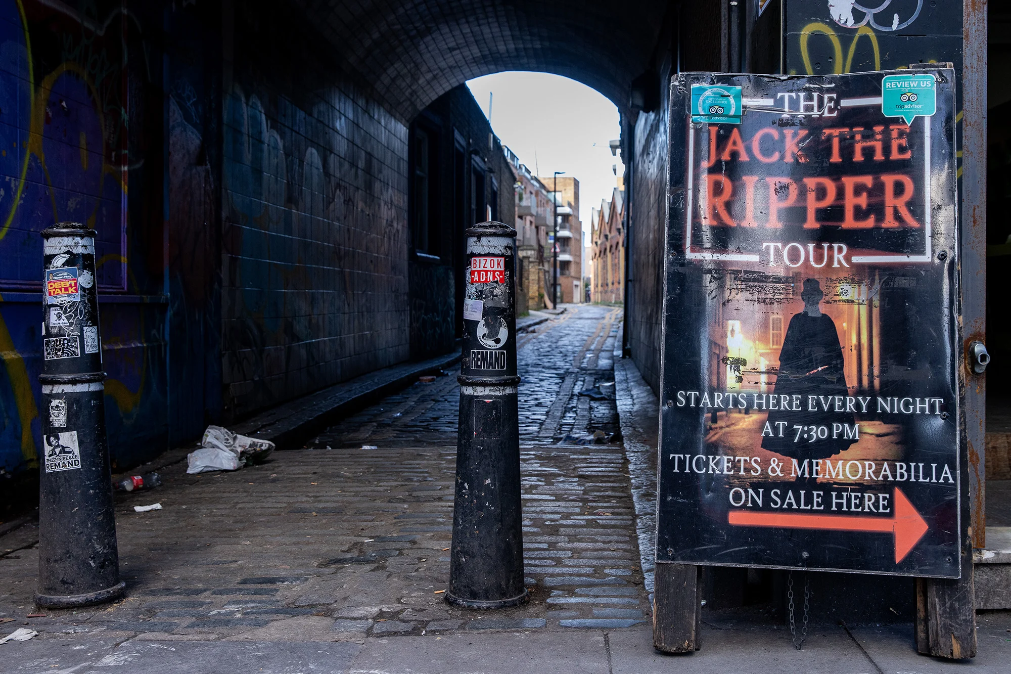 kontroversi-wisata-jack-the-ripper-di-london-antara-daya-tarik-turis-dan-protes-warga-whitechapel
